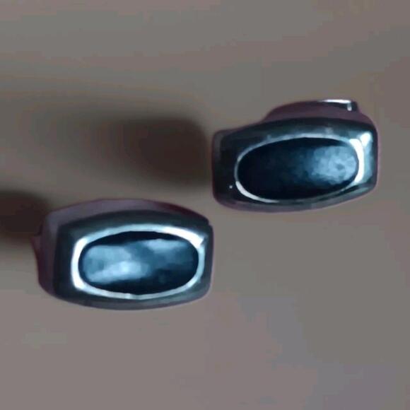 Black Pendant W/Metallic Greek Key Border W/ Earrings - Picture 5 of 7